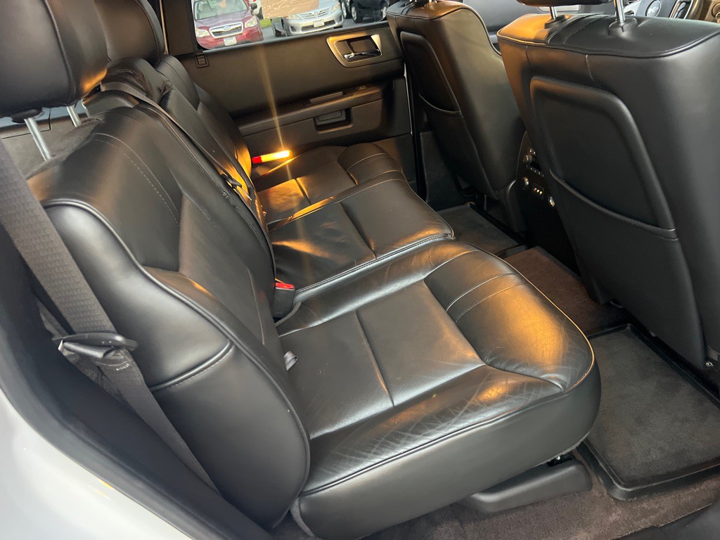 2009 HUMMER H2 Image 17