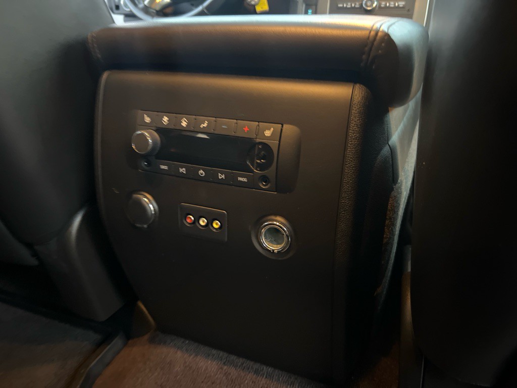 2009 HUMMER H2 Image 19