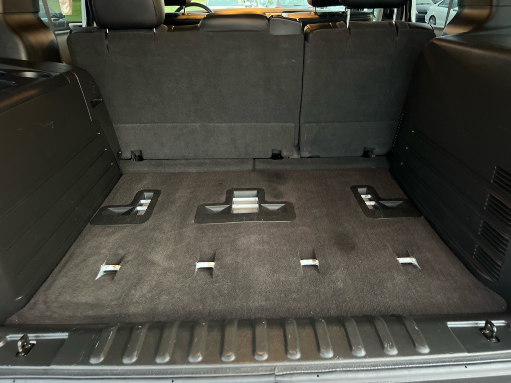 2009 HUMMER H2 Image 26