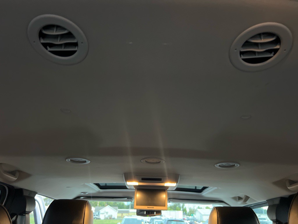 2009 HUMMER H2 Image 29