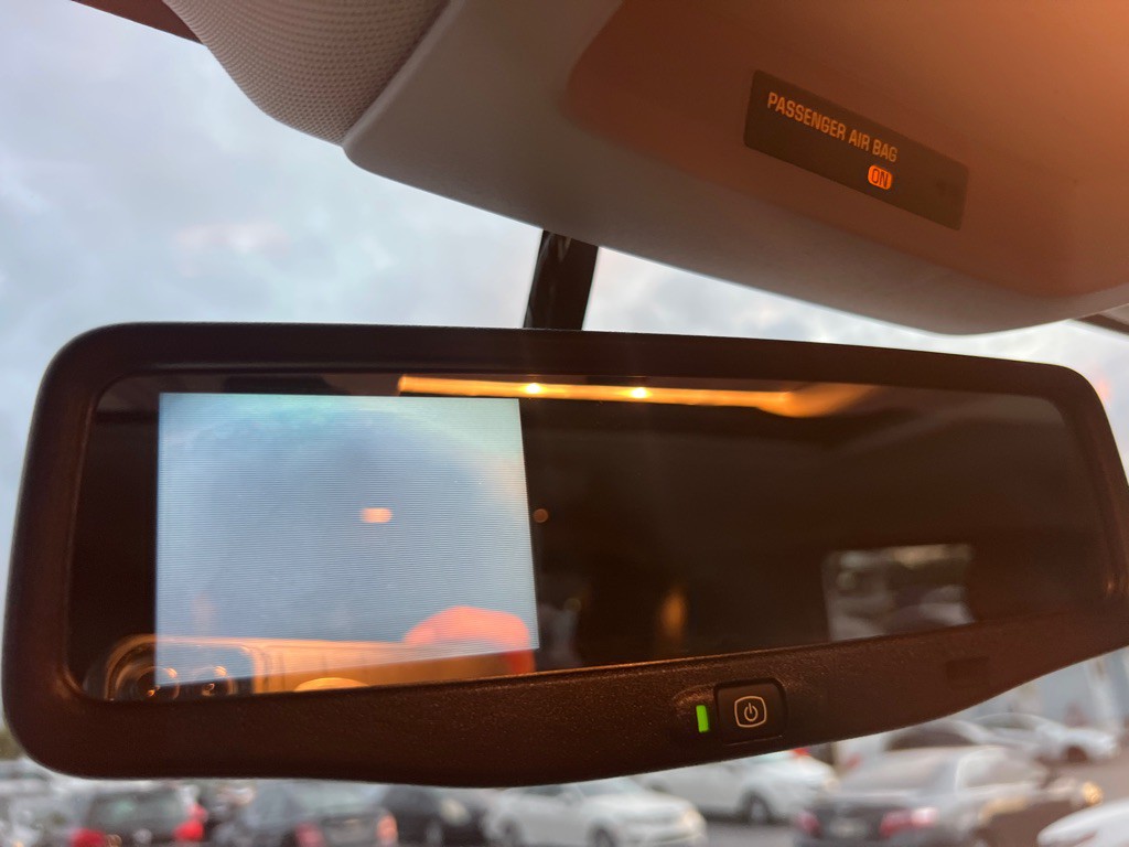 2009 HUMMER H2 Image 38