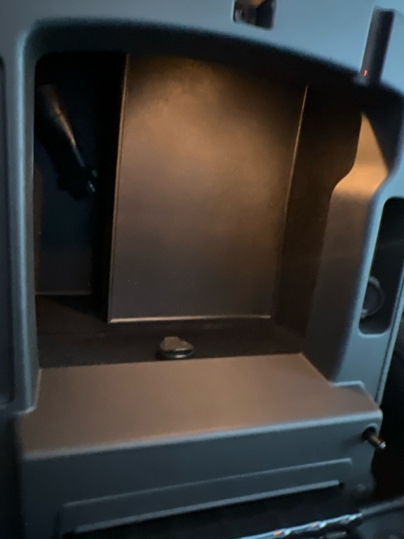 2009 HUMMER H2 Image 43
