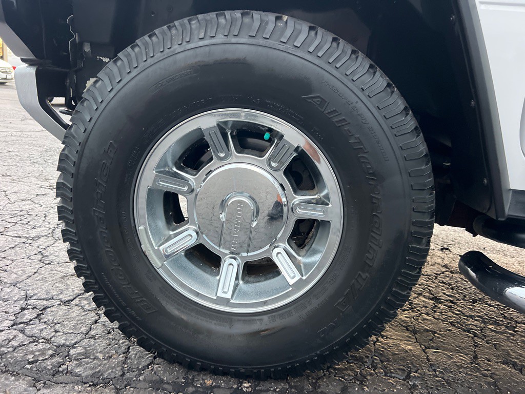 2009 HUMMER H2 Image 45