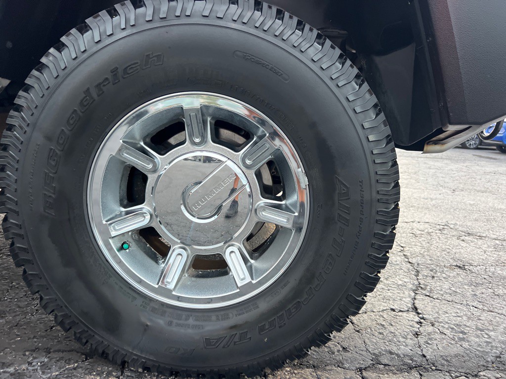2009 HUMMER H2 Image 46