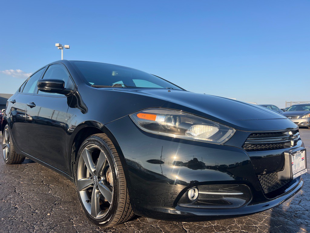 2015 Dodge Dart Image 1