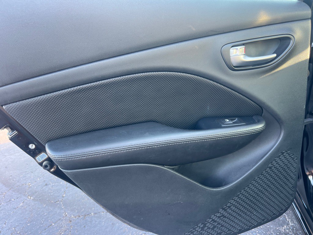 2015 Dodge Dart Image 12