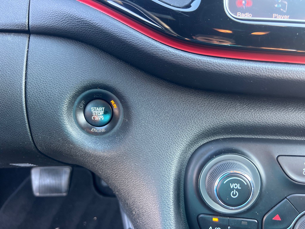 2015 Dodge Dart Image 29
