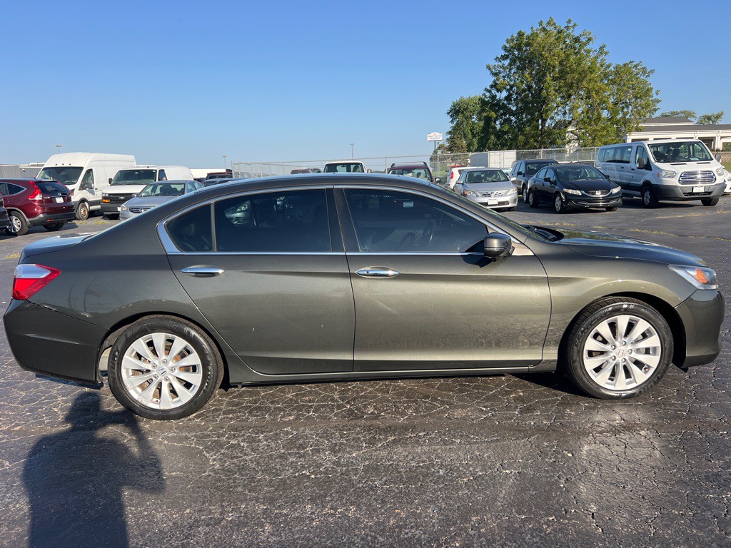 2013 Honda Accord Image 8