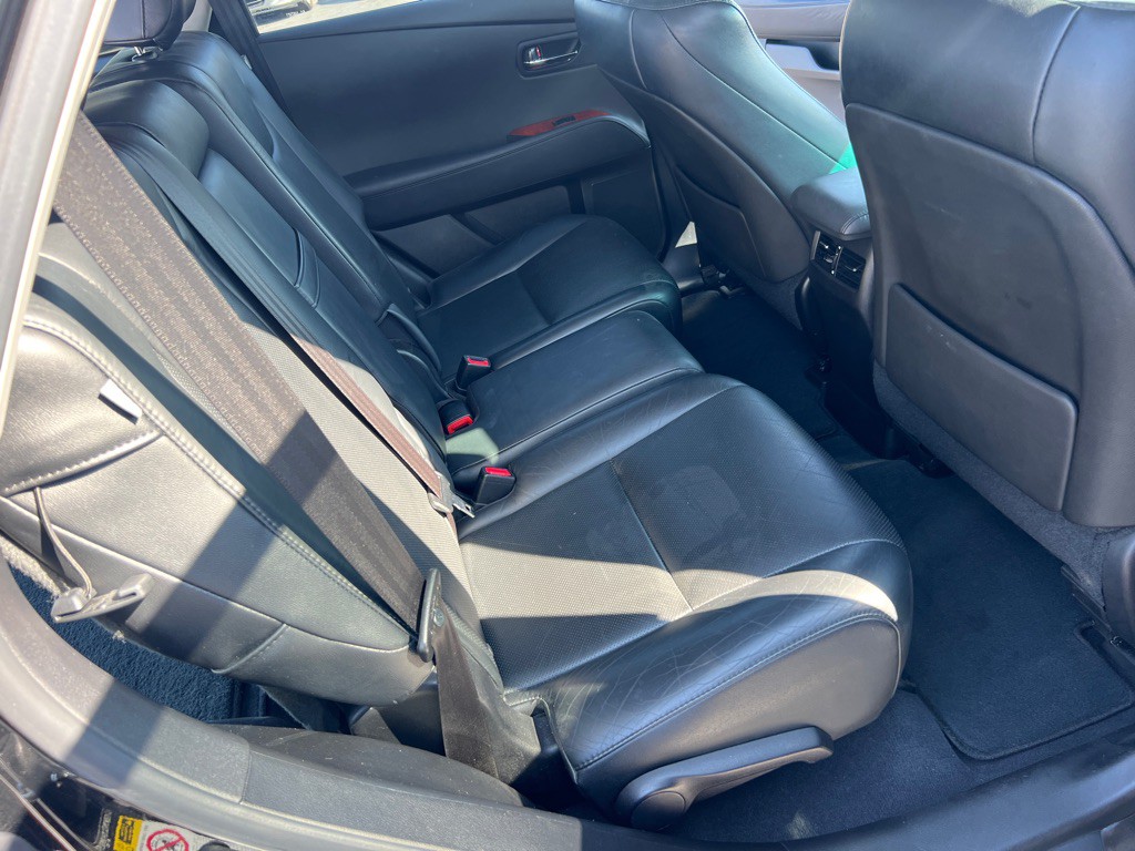 2012 Lexus RX Image 16