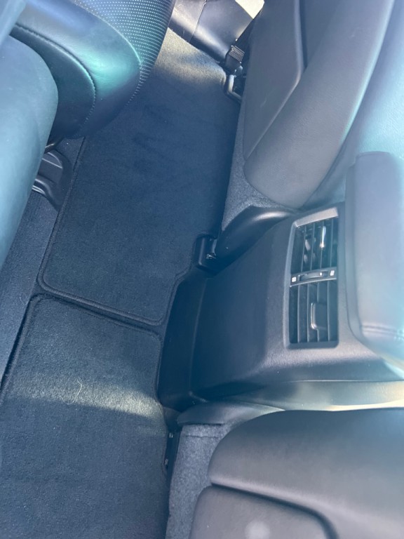 2012 Lexus RX Image 19