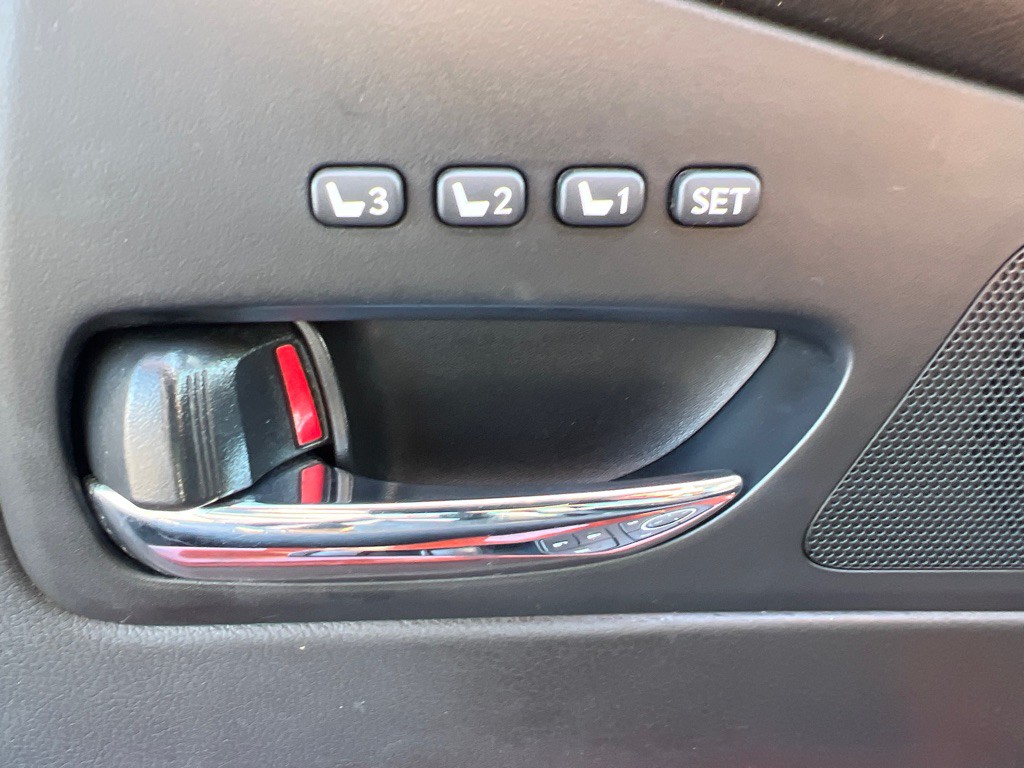 2012 Lexus RX Image 30