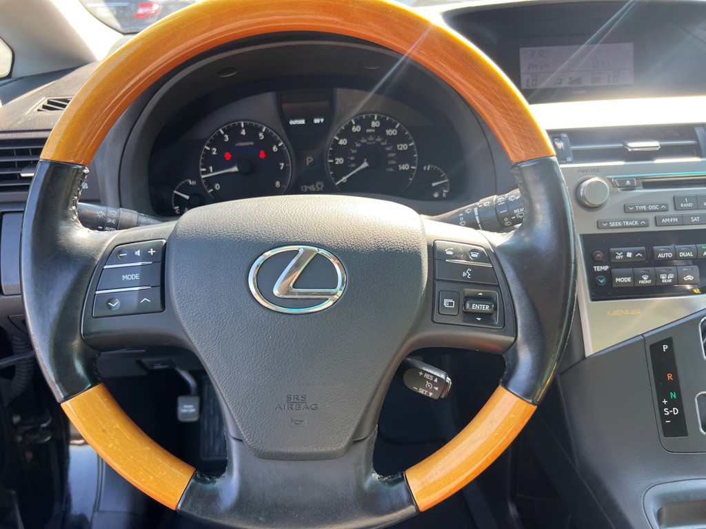 2012 Lexus RX Image 32