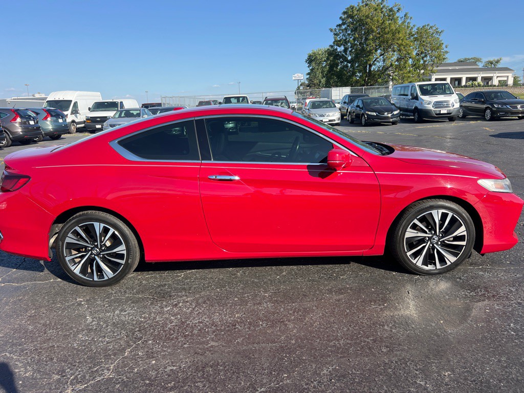 2016 Honda Accord Image 14