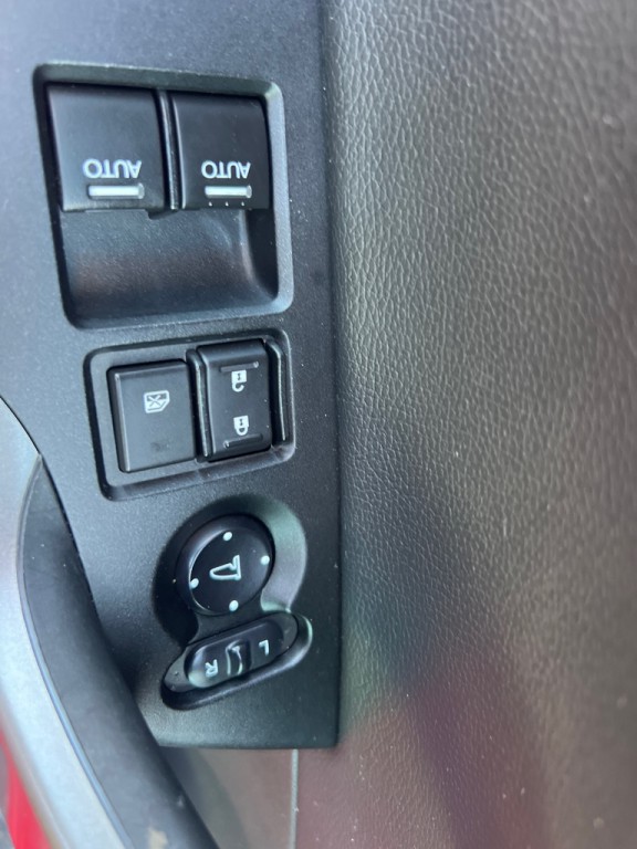 2016 Honda Accord Image 30