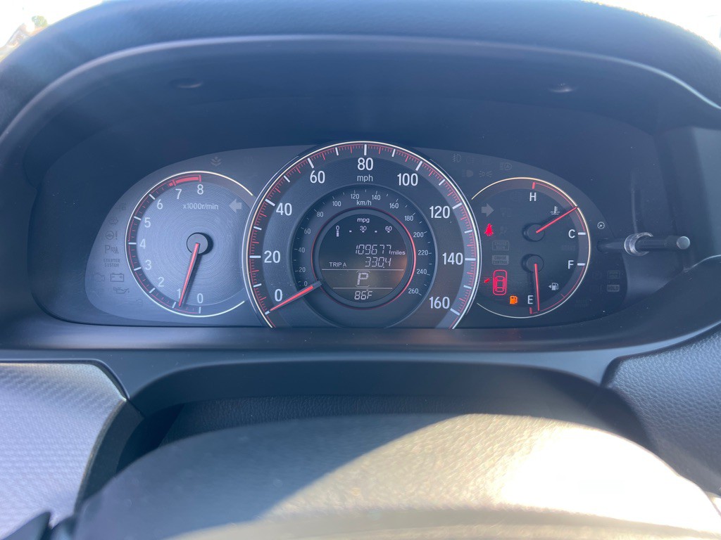 2016 Honda Accord Image 34