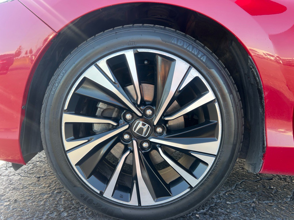 2016 Honda Accord Image 42