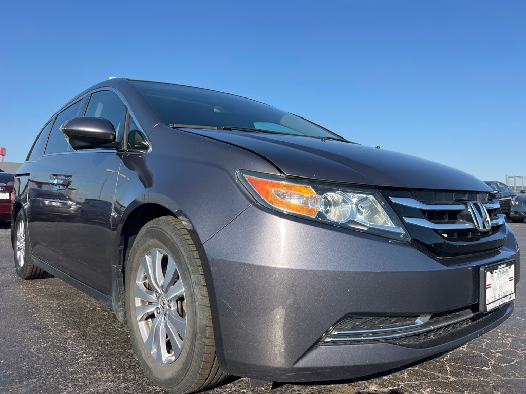 2016 Honda Odyssey Image 1