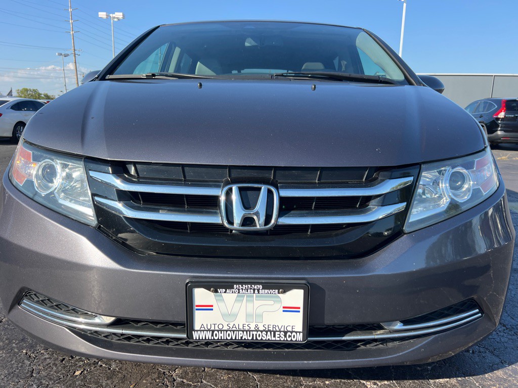 2016 Honda Odyssey Image 2