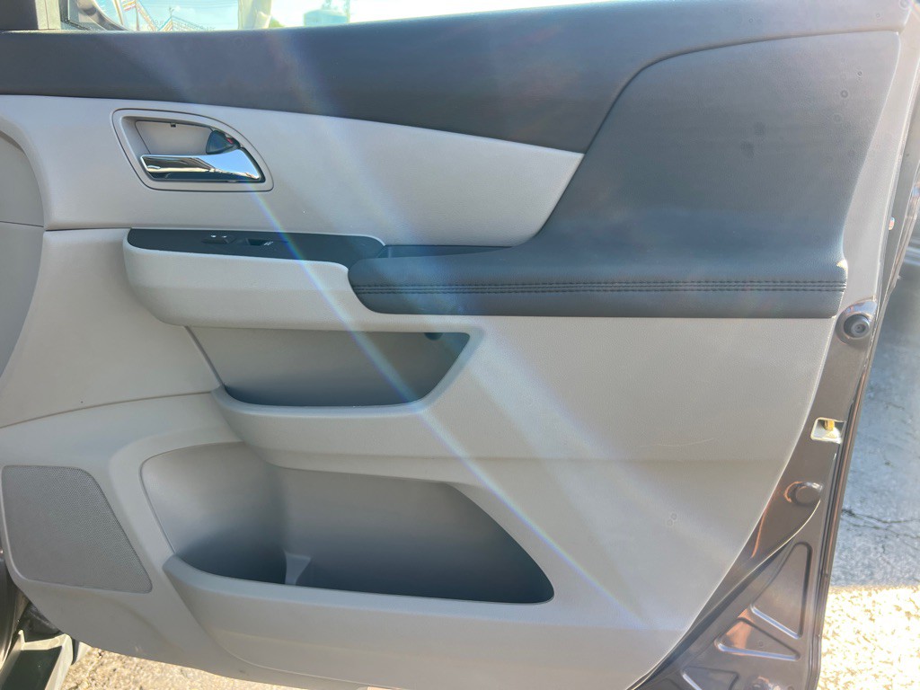 2016 Honda Odyssey Image 21