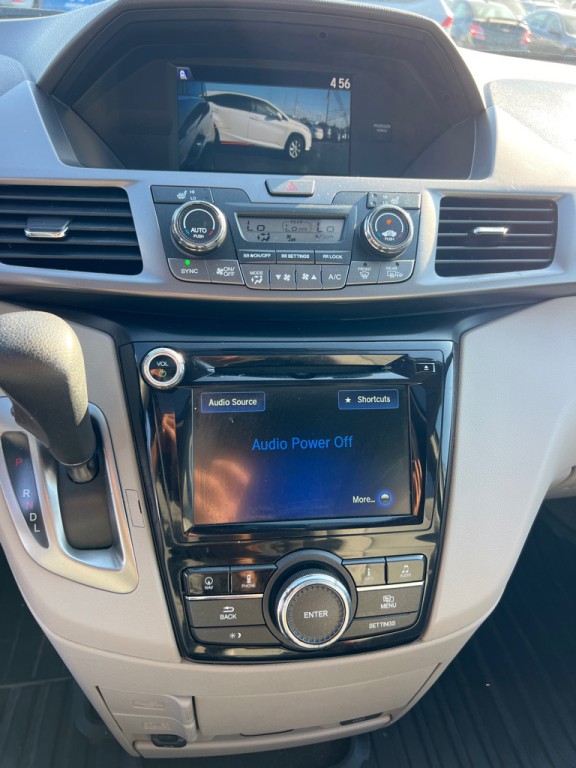 2016 Honda Odyssey Image 37