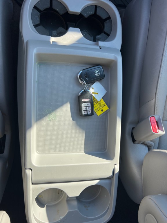 2016 Honda Odyssey Image 39
