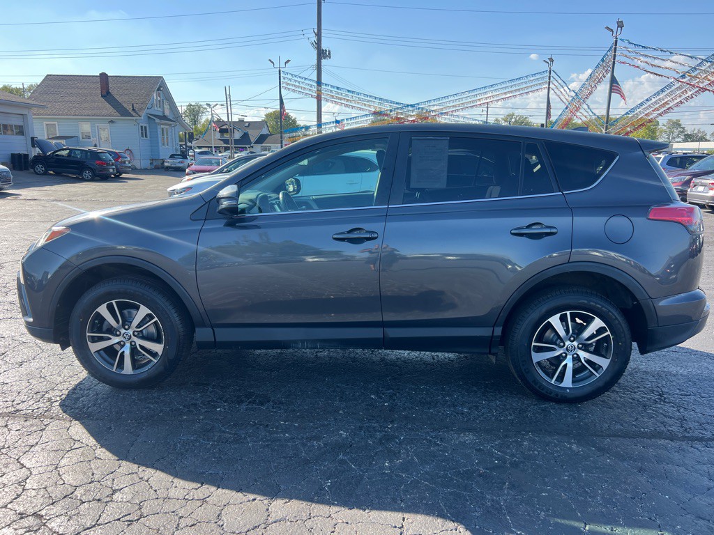2018 Toyota Rav4 Image 4