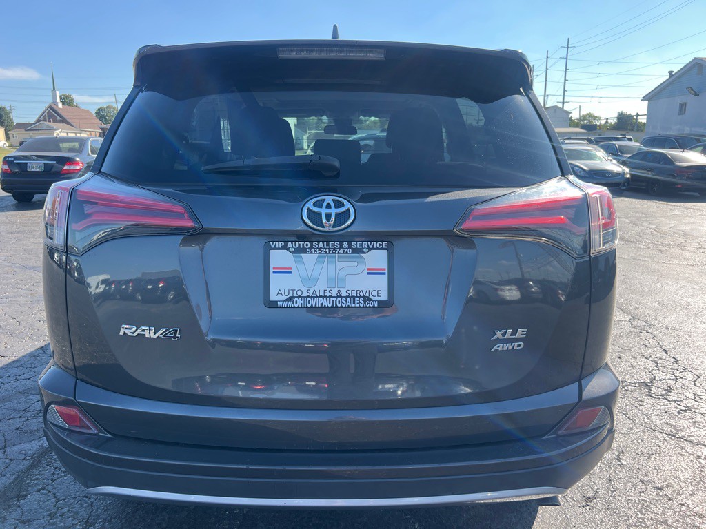 2018 Toyota Rav4 Image 6