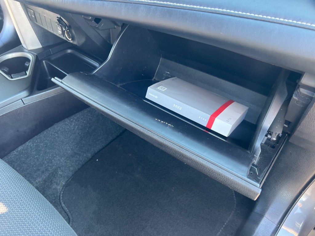 2018 Toyota Rav4 Image 22