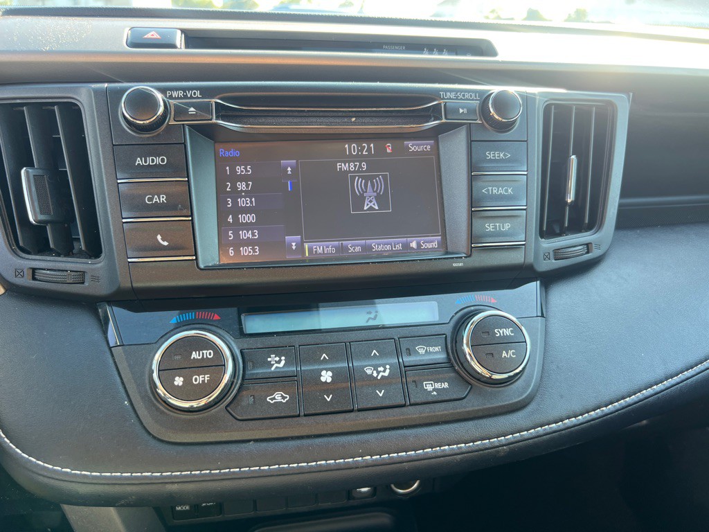 2018 Toyota Rav4 Image 31