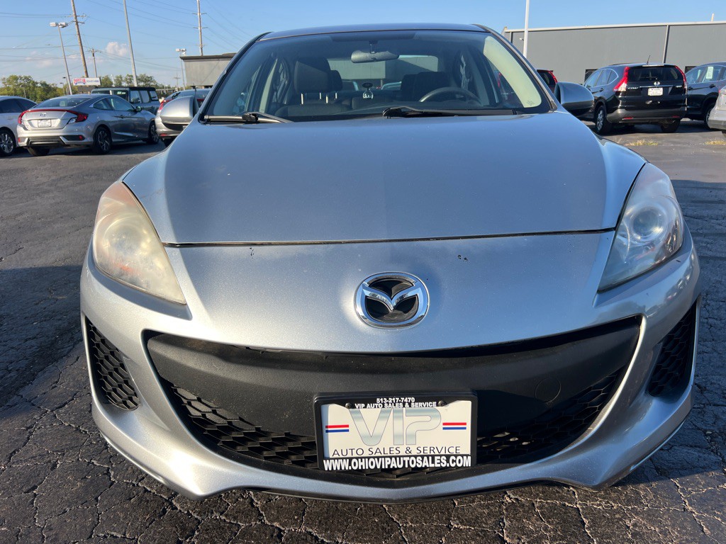 2013 Mazda Mazda3 Image 2