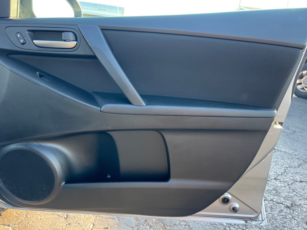 2013 Mazda Mazda3 Image 17