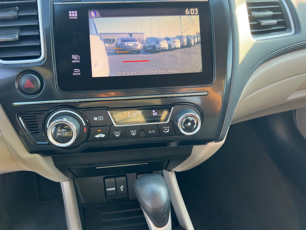 2015 Honda Civic Image 31
