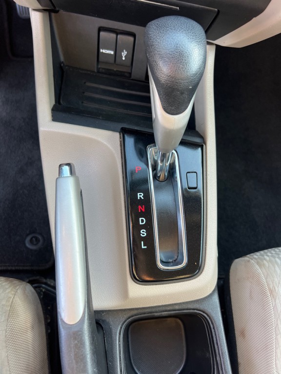 2015 Honda Civic Image 33