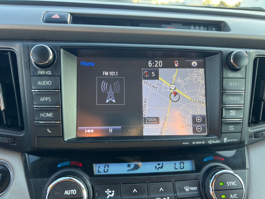 2018 Toyota Rav4 Image 27