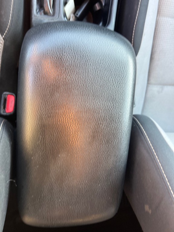 2018 Toyota Rav4 Image 32