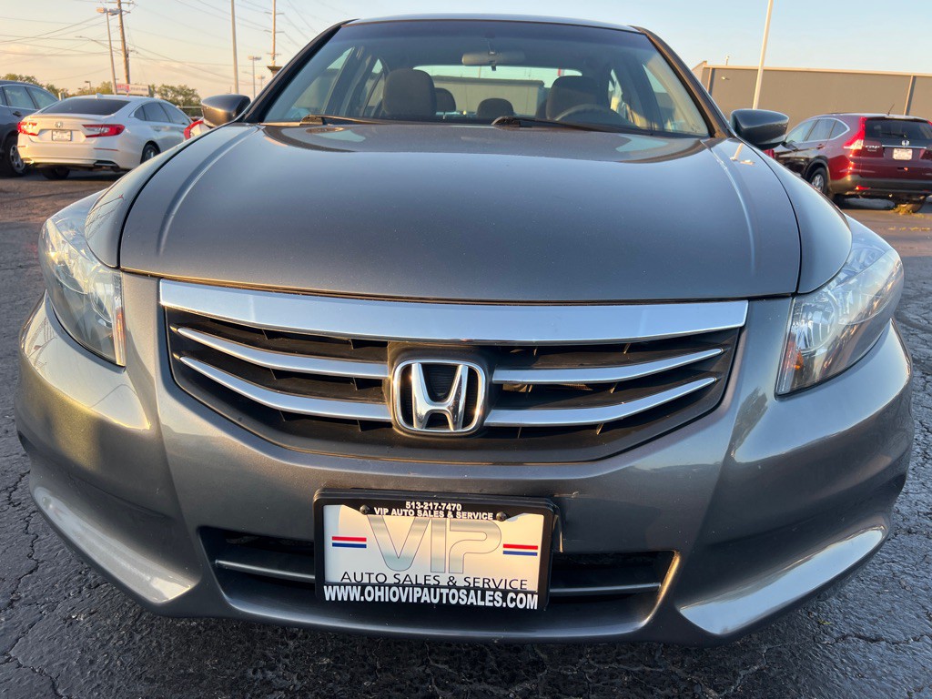 2012 Honda Accord Image 2