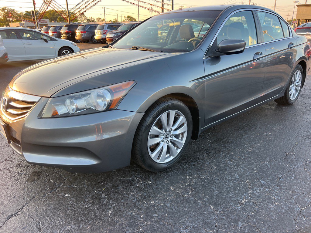 2012 Honda Accord Image 3
