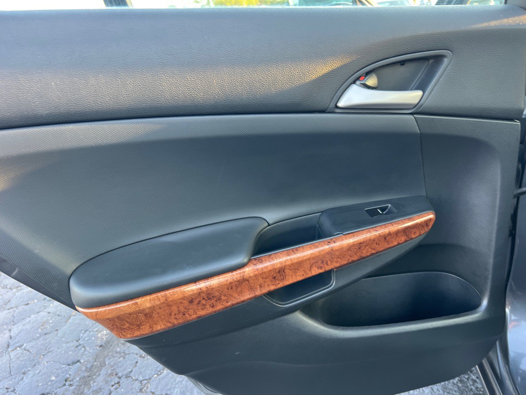 2012 Honda Accord Image 12