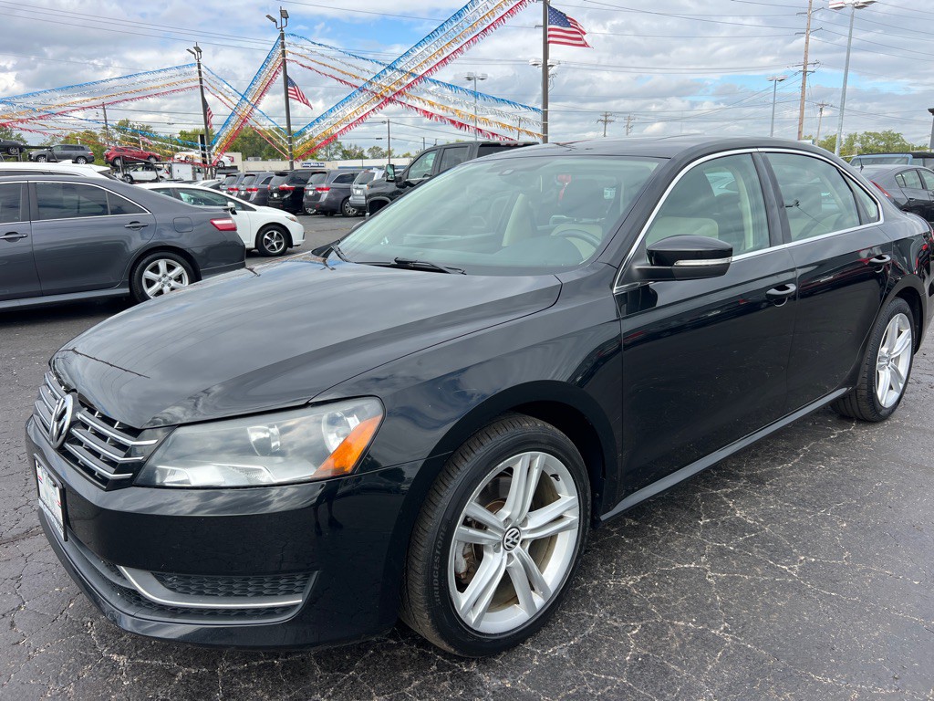 2014 Volkswagen Passat Image 3