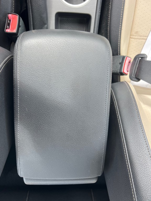 2014 Volkswagen Passat Image 33