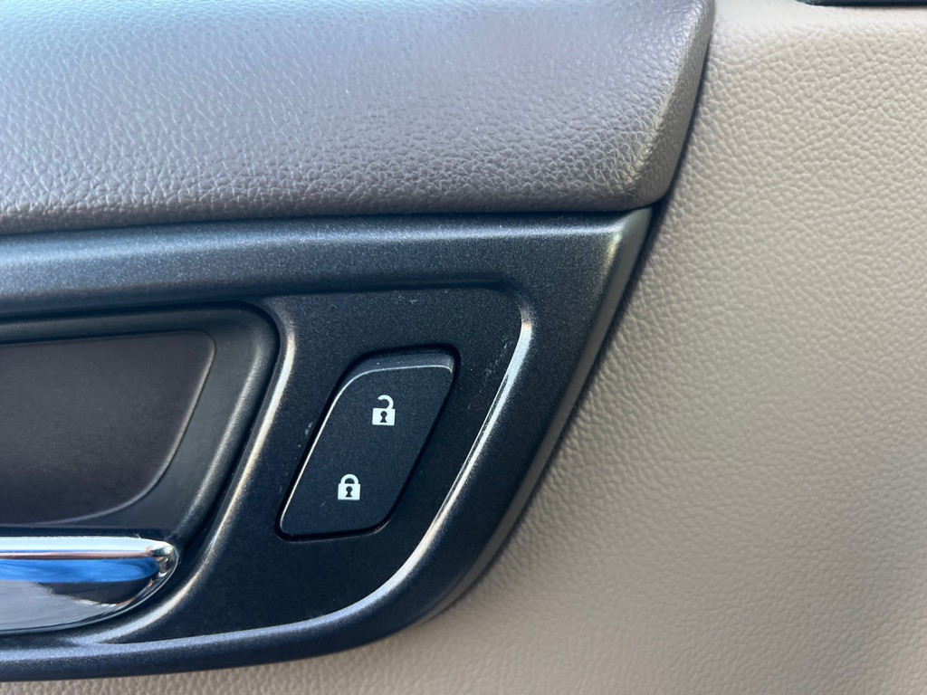 2018 Chevrolet Tahoe Image 31