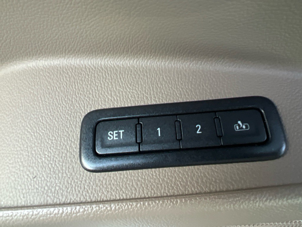 2018 Chevrolet Tahoe Image 32
