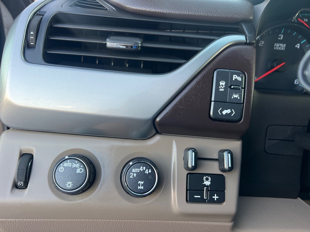 2018 Chevrolet Tahoe Image 33