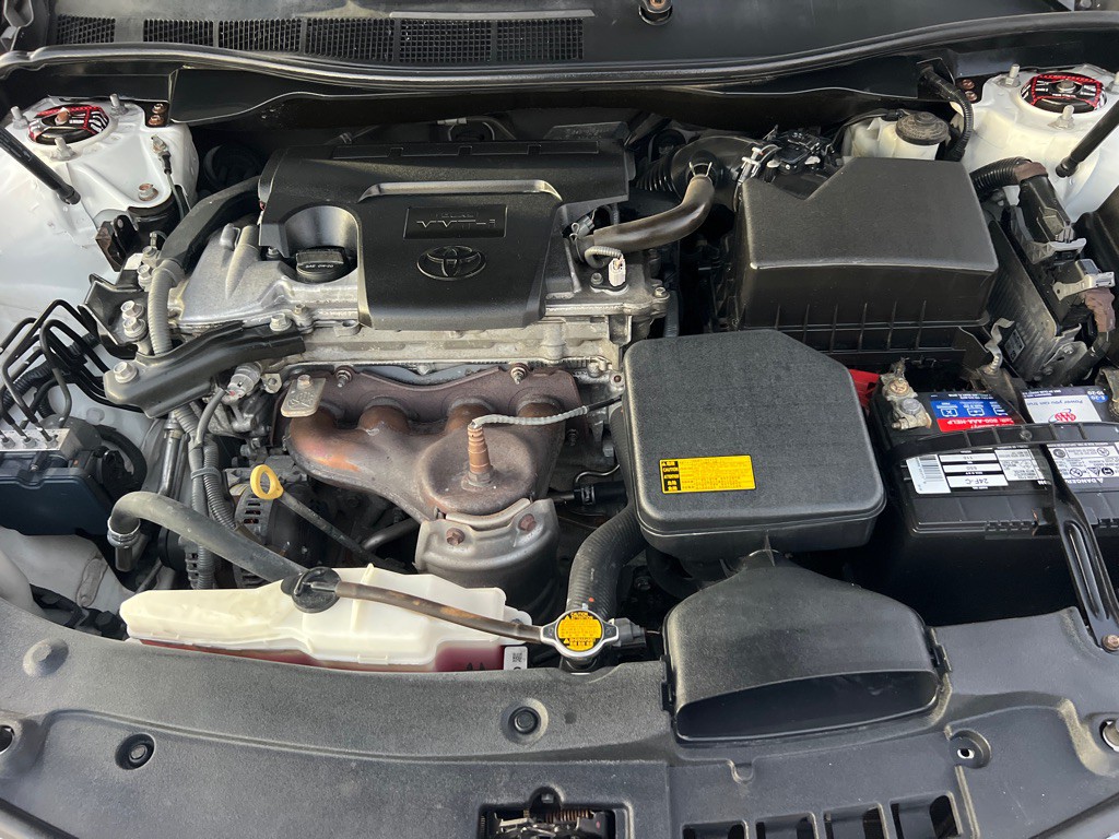 2014 Toyota Camry Image 43