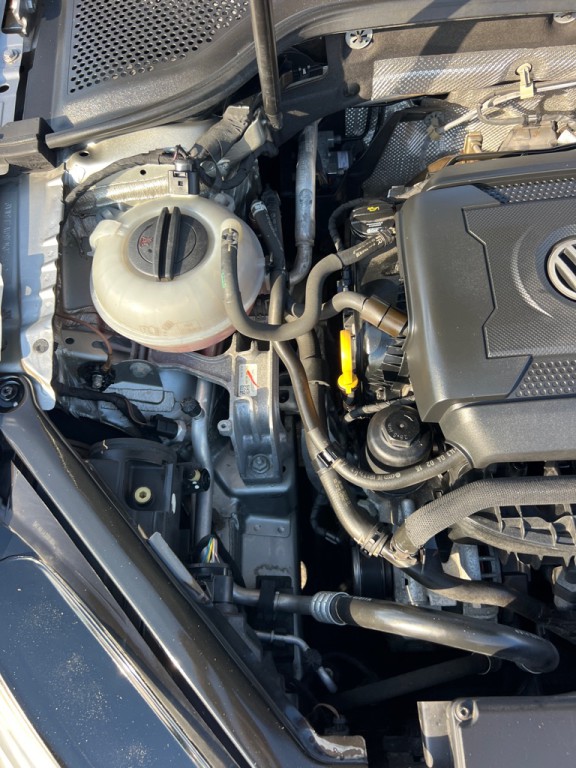 2015 Volkswagen Golf Image 41