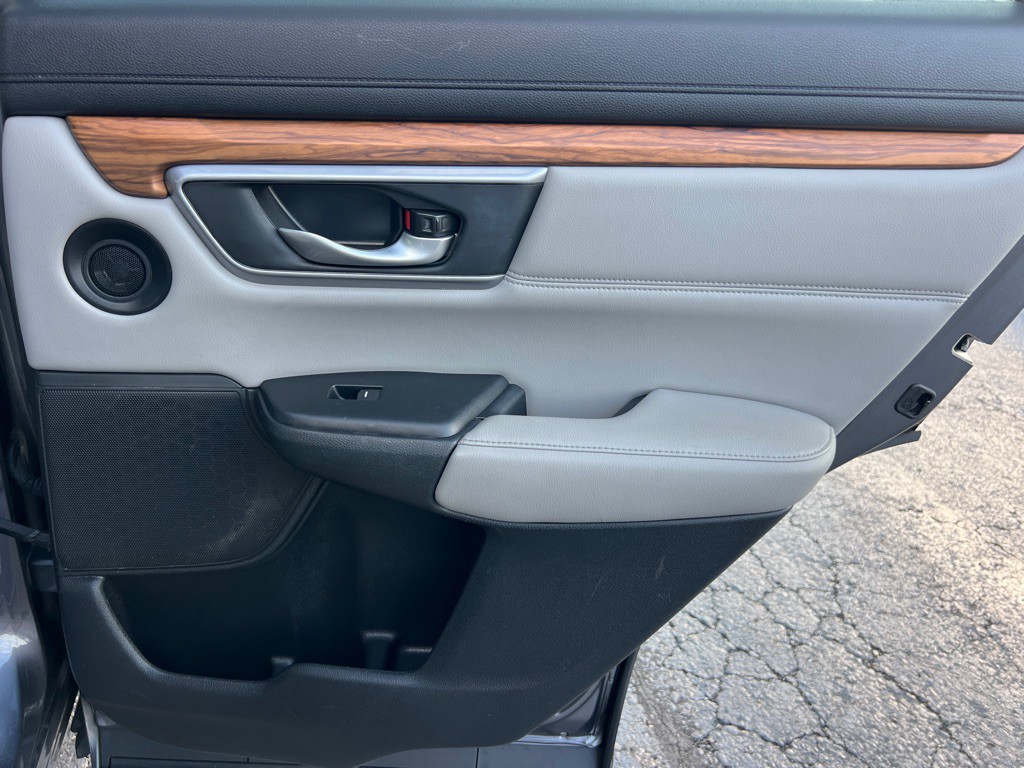 2017 Honda CR-V Image 14