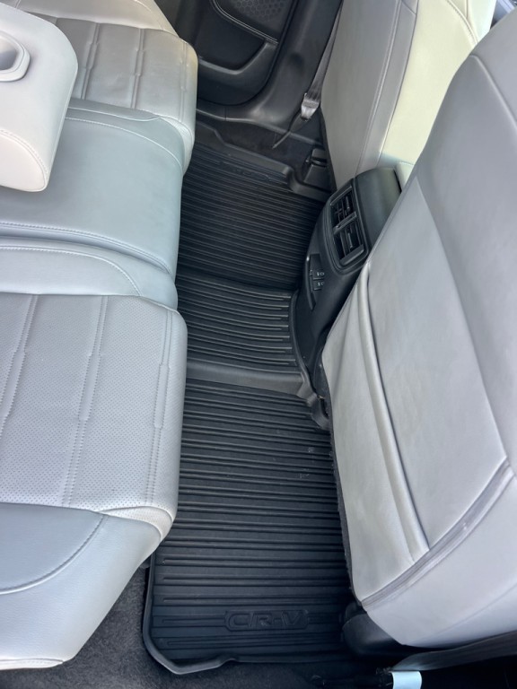 2017 Honda CR-V Image 16