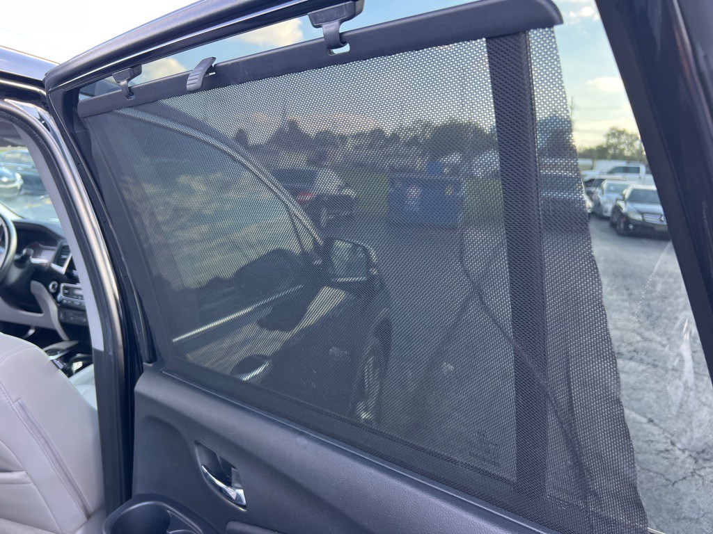 2017 Honda Pilot Image 22