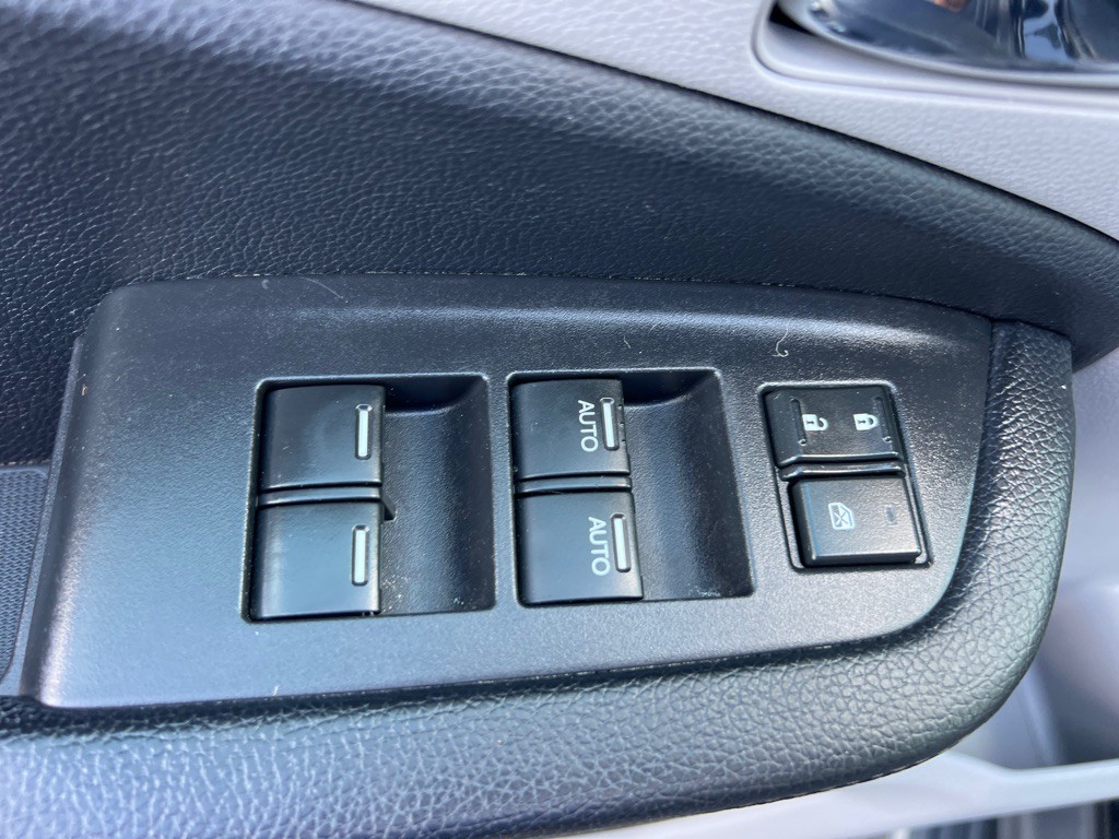 2017 Honda Pilot Image 32