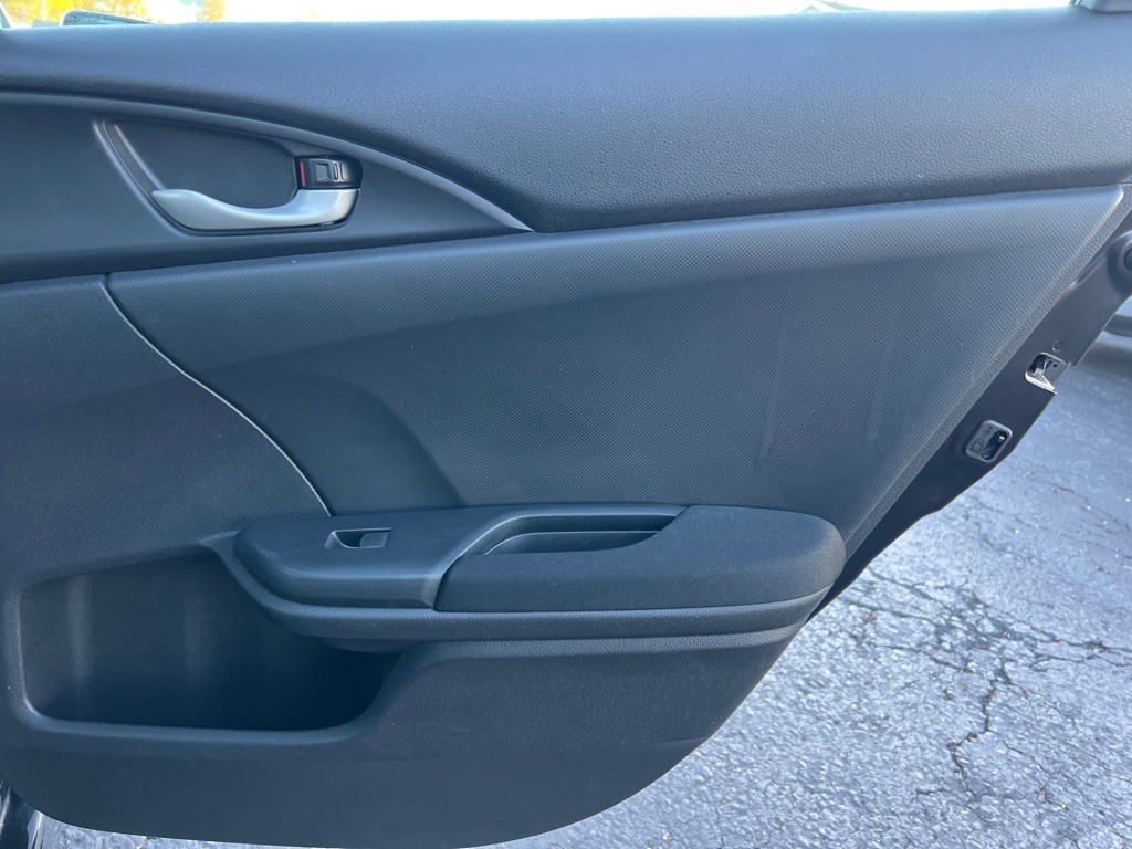 2016 Honda Civic Image 15